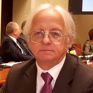  Janusz Dąbrowski