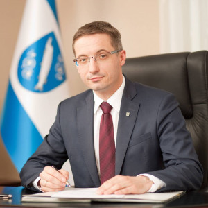 Piotr Kuczera - prezydent w: Rybnik