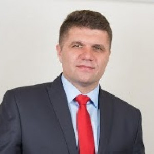 Paweł Okrasa - burmistrz w: Wieluń