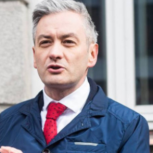 Robert Biedroń - Kandydat na europosła w: Okręg nr 4 - Warszawa z 8 powiatami województwa mazowieckiego