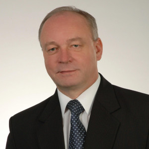 Wojciech Piecha - informacje o senatorze 2019