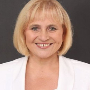 Zofia Czernow - Kandydat na posła w: Okręg nr 1 - poseł w: Okręg nr 1