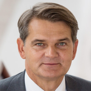 Jacek Semaniak - Główny Urząd Miar - prezes
