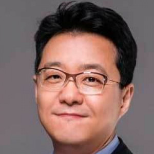 Kyung Wook Suh - Samsung Electronics Polska - prezes zarządu