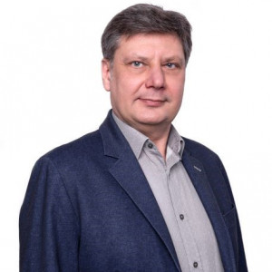  Krzysztof Baczyński