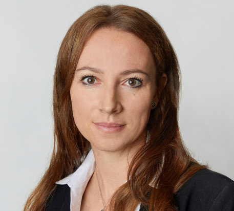 Hanna Barnatowicz - dyrektor komunikacji, Auchan Retail - sylwetka osoby z branży FMCG/handel/przemysł spożywczy