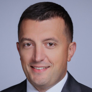 Piotr Owsicki - Pratt & Whitney Rzeszów,        Pratt & Whitney AeroPower Rzeszów - prezes zarządu, dyrektor generalny