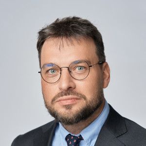 Piotr Arak