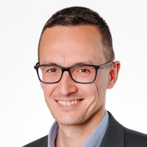  Maciej Stachura