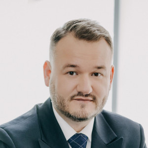dr hab. Marcin Mikos