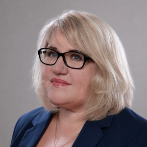  Katarzyna Sarnicka